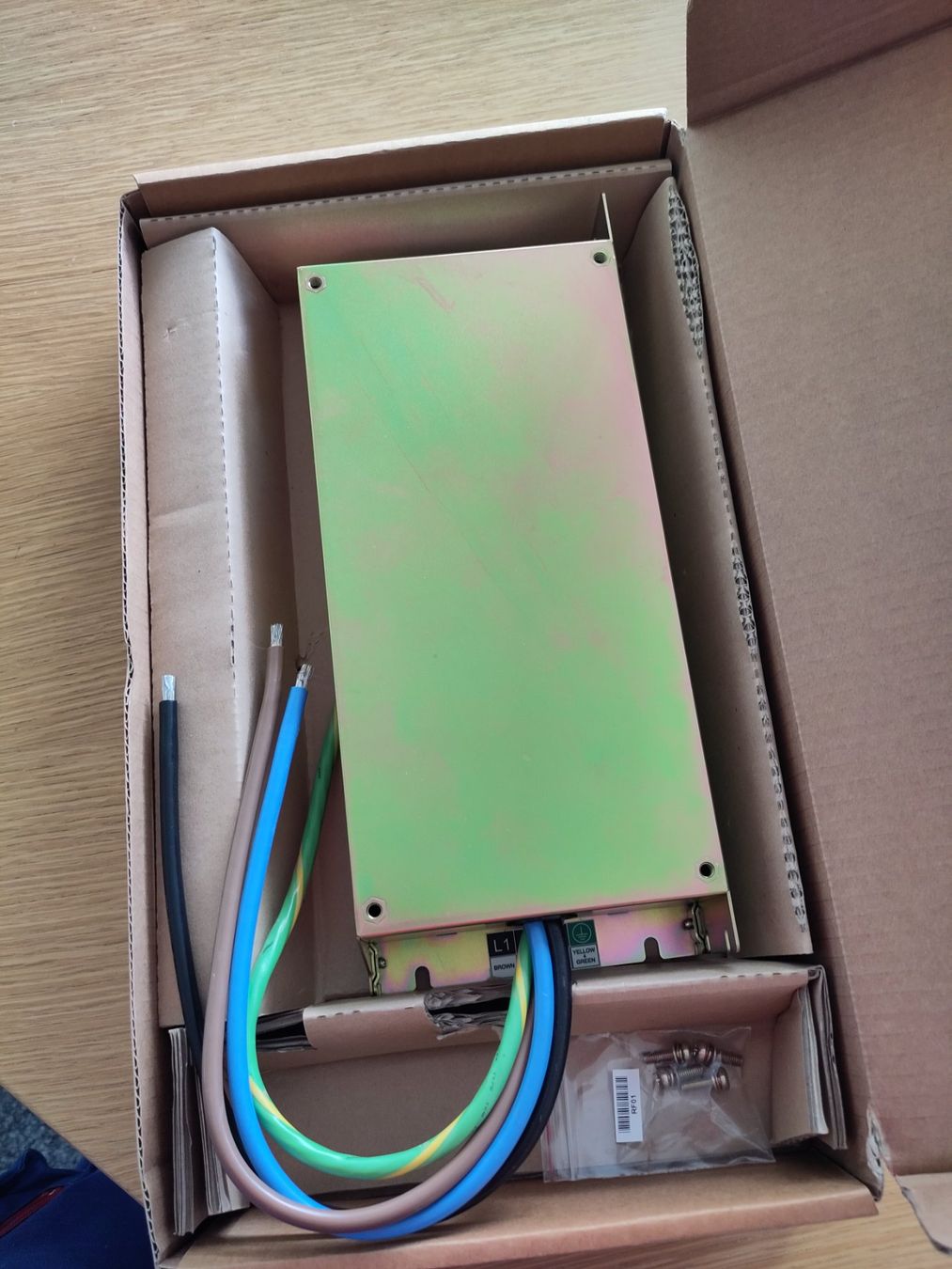 Composants électroniques: AB Line Filter – D'occasion à Cham par QS-Service 1