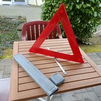 Praktisches Auto Pannendreieck - Top Zustand