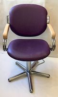Friseurstuhl violett mit Chromfuss gebraucht #1