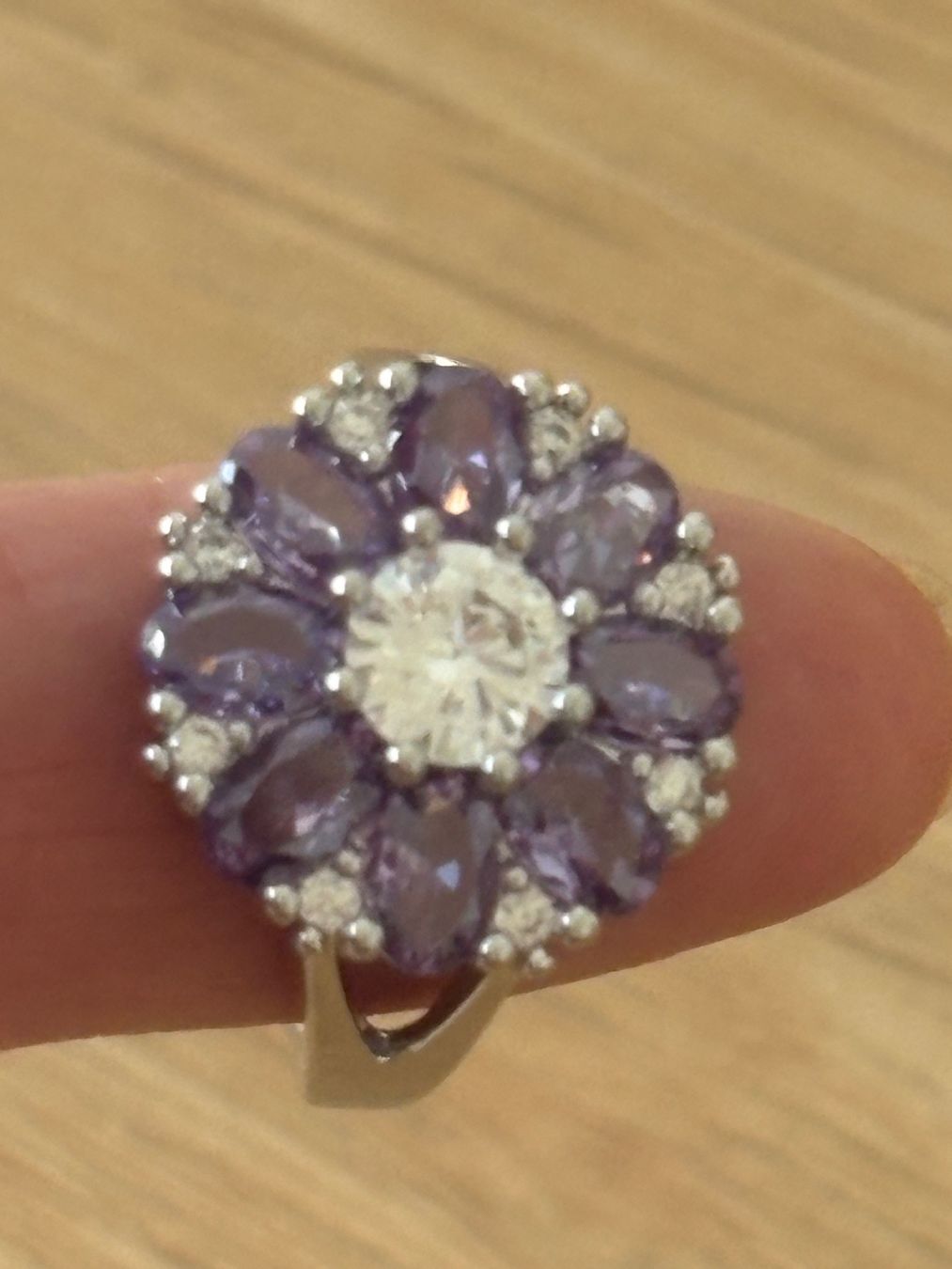 Bagues: Luxus Elegante Gr.19/9 Ring Farbe: Silber/Lilas – Neuf (Voir description) à Biel-Bienne par Roserosse13 3