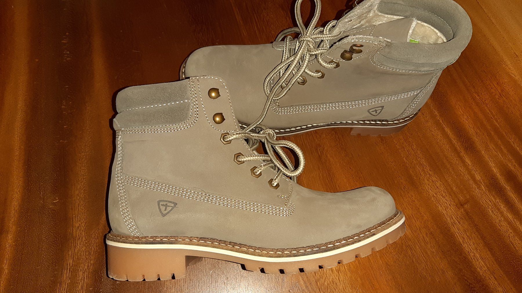 Damenschuhe: Damenschuhe Gr 39 Leder Tamaris – Neu (gemäss Beschreibung) aus Baar von PEPPE09