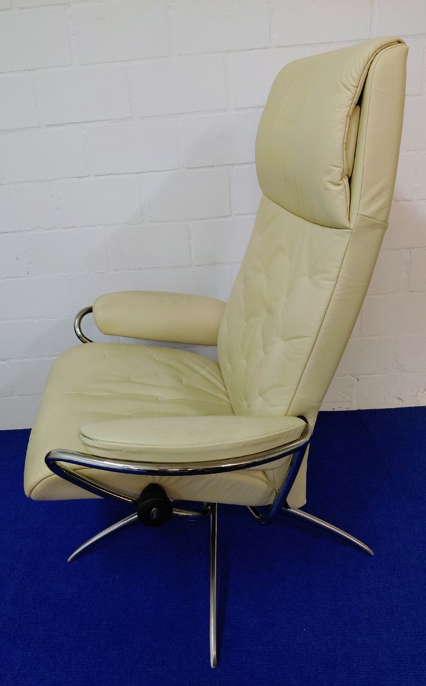 Stressless Poltrone: Stressless Sessel Metro high back mit Hocker – Usato da Wabern venduto da Pille68 4