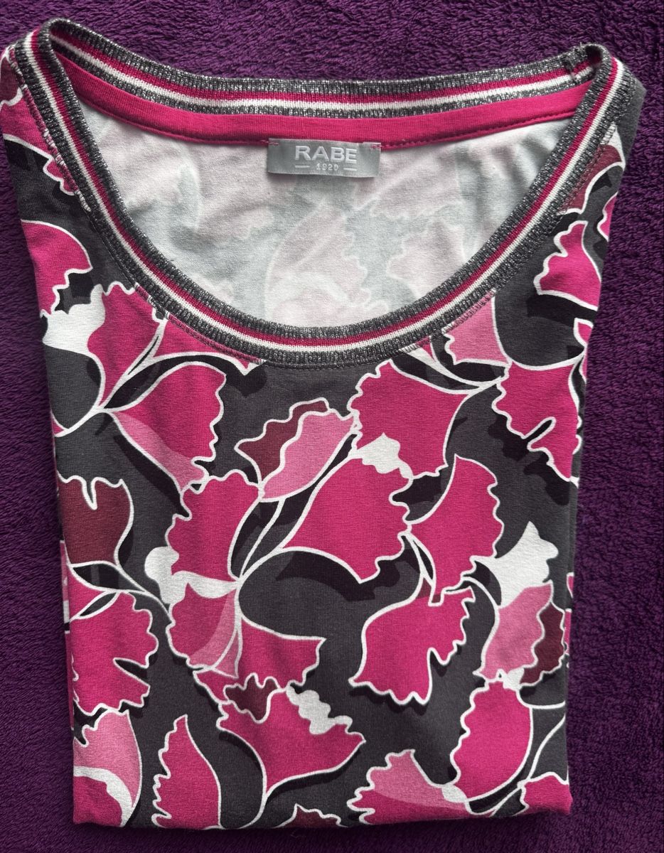Rabe T-Shirts: RABE Shirt, Gr. 42, Grau-Pink – Gebraucht aus Kehrsatz von Adrenalina1 5