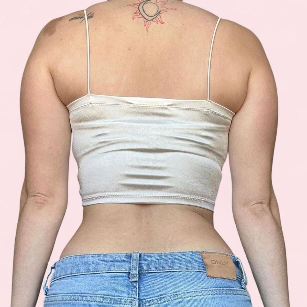 Pull&Bear Top: Crop Top Pull&Bear glänzend beige Grösse S – Usato da Steffisburg venduto da rom_hc9q 3