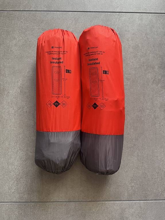 Materassi: 2 MATELAS GONFLABLE DE TREKKING MT500 – Usato da Montmollin venduto da man_bj8s