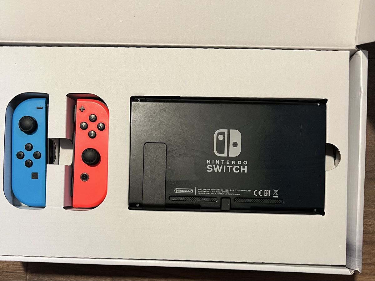 Nintendo Console: Nintendo Switch  – Usato da Grandevent venduto da David28313 2