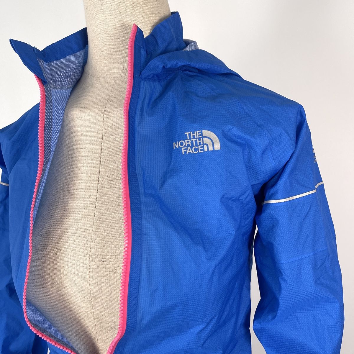 North Face Giacche: THE NORTH FACE Jacket – Nuovo (secondo la descrizione) da Emmen venduto da AVVIIVVA_Store 2