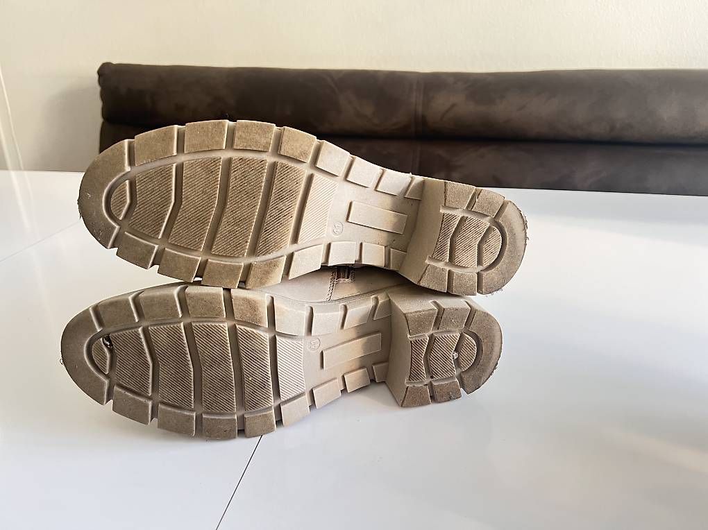 Bugatti Damenschuhe: Bugatti Damen-Boots ,Top Zustand, Grösse 41 – Gebraucht aus Herisau von bru_vm5j 4