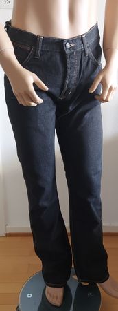 Neue Wrangler Herren Jeans Gr. W33 L34, Straight, 4R Rb