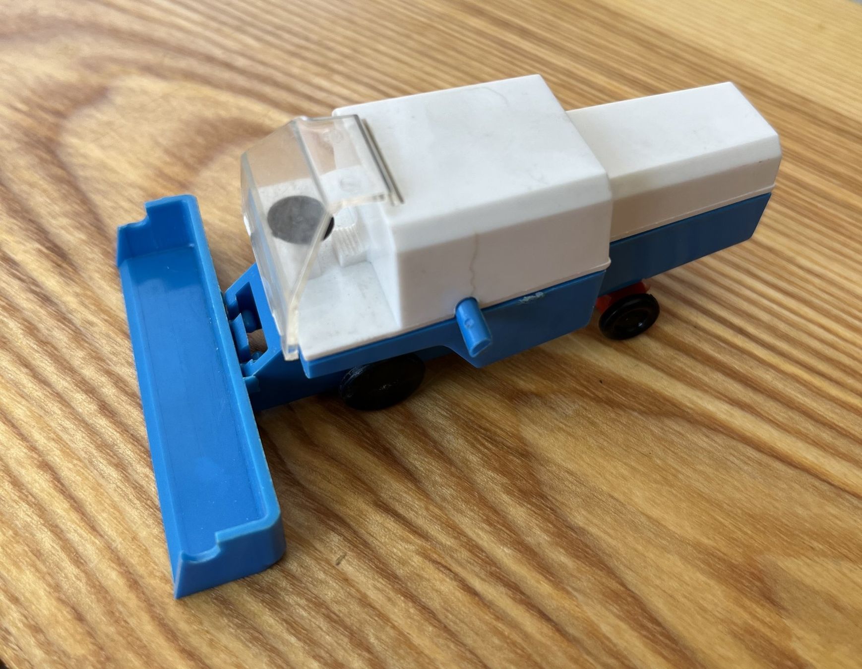 Modellini d'auto: Moissonneuse Echelle 1/87 – Usato da SION venduto da Patrick1950