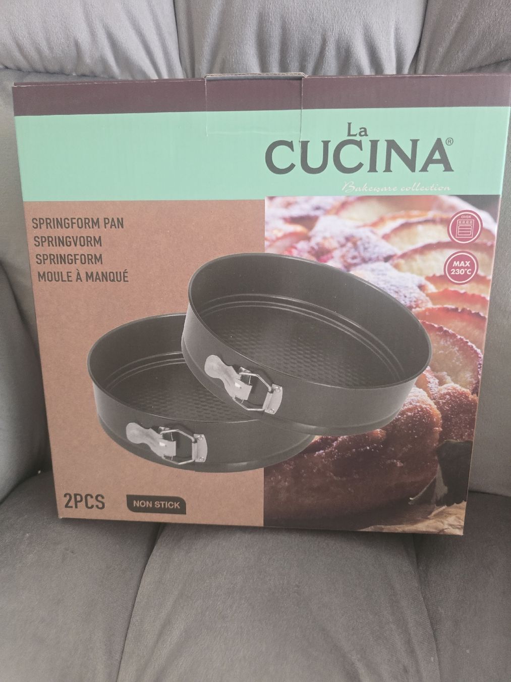 Moules à gâteaux: 2 springformen – Neuf avec emballage d'origine à Winterthur par Wellenbrecher