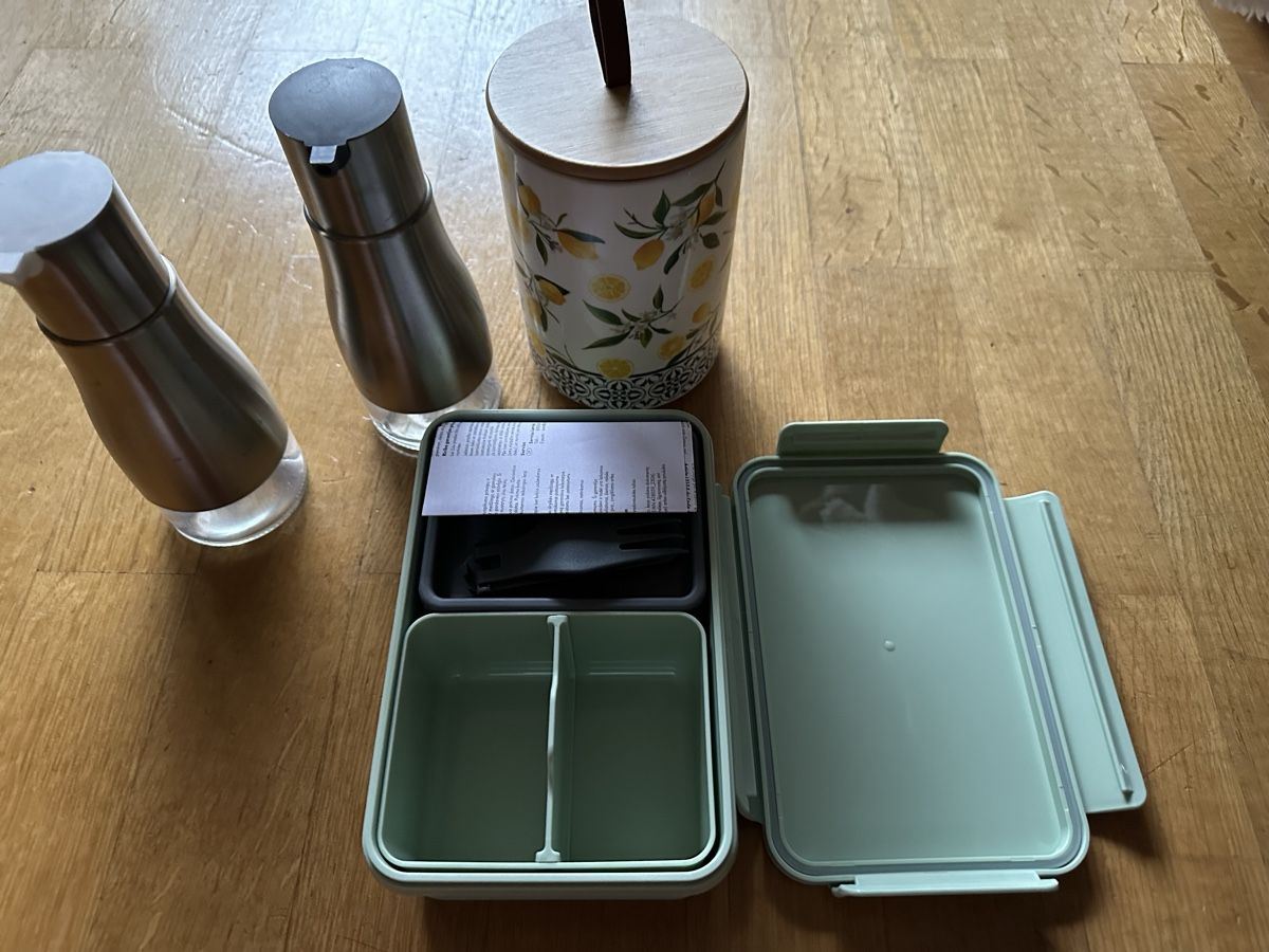 Contenitori & Simili: Essig /Öl /Lunchbox/Dose unbenutzt – Nuovo (secondo la descrizione) da Bern venduto da womiman 2