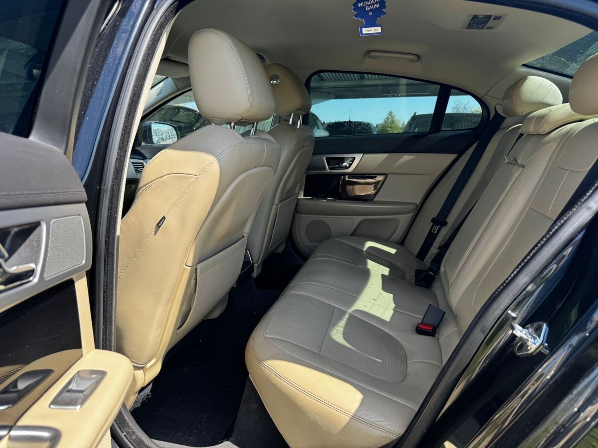 Jaguar Automobili: JAGUAR XF 3.0L Diesel S – Difettoso da Emmen venduto da Adiller77 9