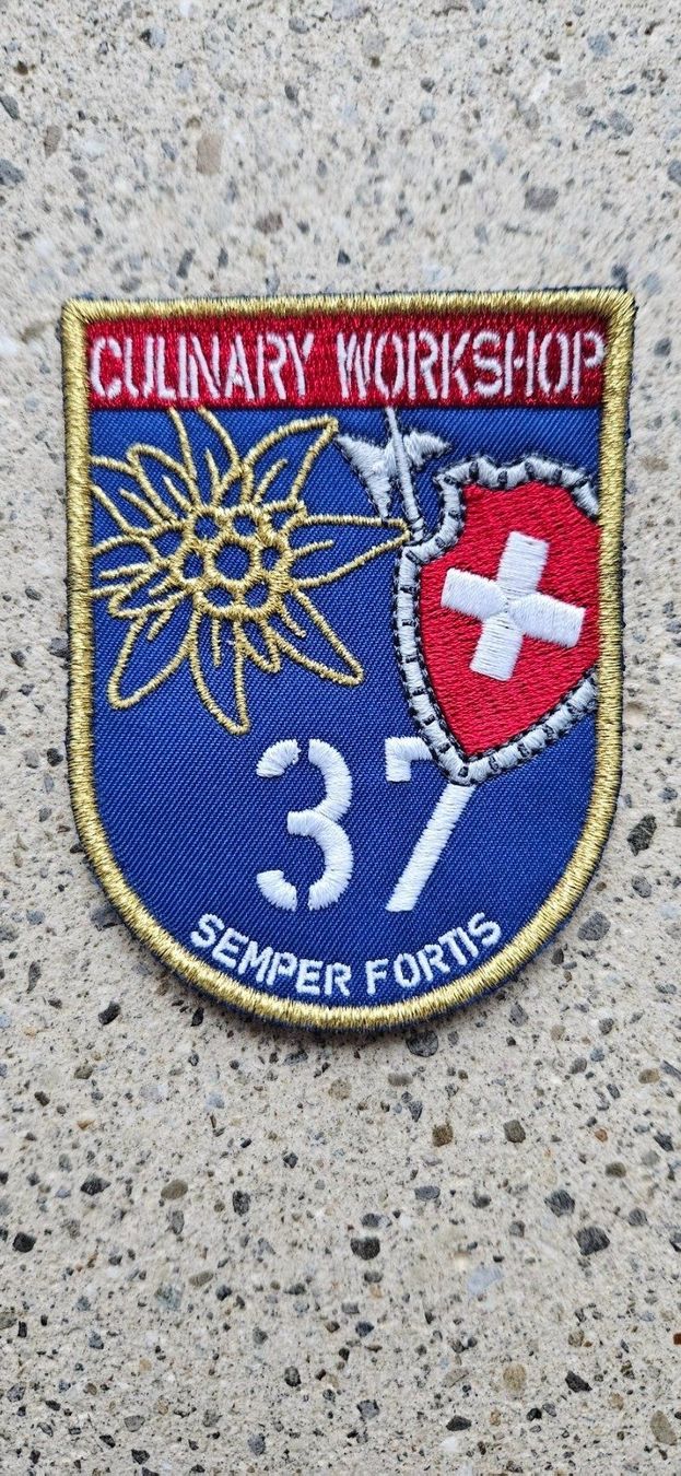 Schweizer Armee Placchette & Badge: *** Swisscoy Badge mit Klett *** – Usato da Riedholz venduto da fr_sIruP