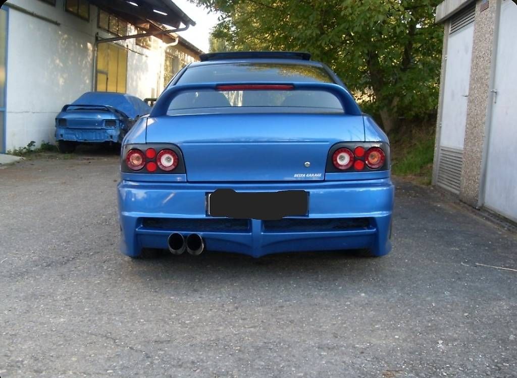 Tutti pezzi di ricambio auto: Subaru Impreza GT Rückleuchten – Usato da Berikon venduto da sabatuv 1