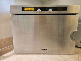 Miele Four à vapeur pose libre