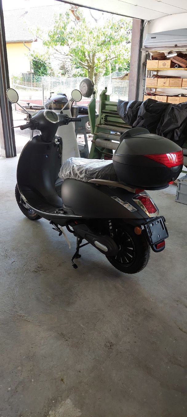 Scooters: E-Scooter Frison scooter électrique 125 – Neu (gemäss Beschreibung) aus Penthaz von Sosotroc 2