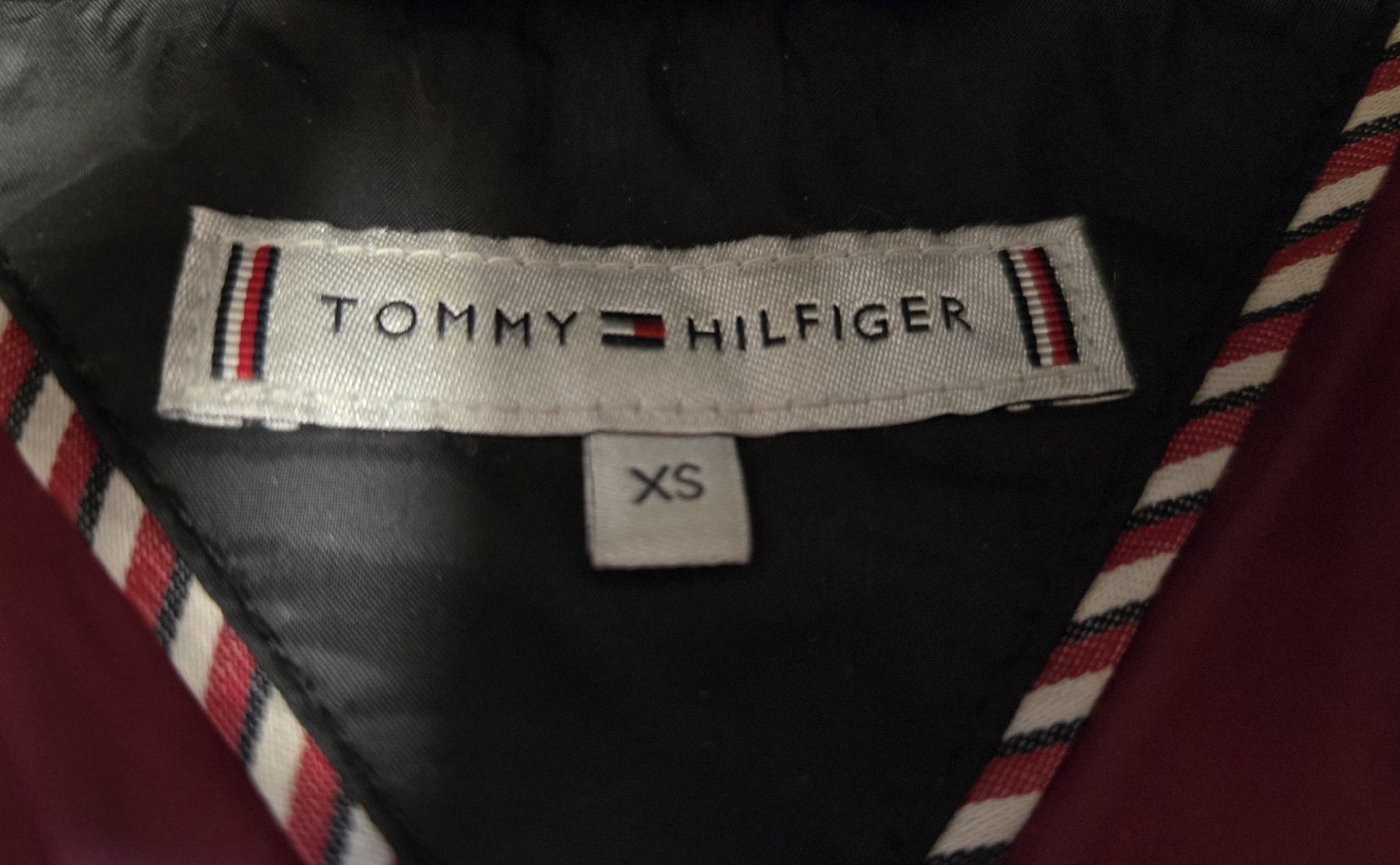 Tommy Hilfiger Giacche: Winterjacke Tommy Hilfiger Gr. XS – Usato da Zwingen venduto da crazy84 1