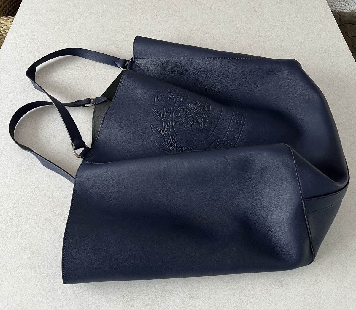 Burberry Taschen für Damen: Burberry large Crest Leder Tasche  – Gebraucht aus Wetzikon ZH von diaso 3