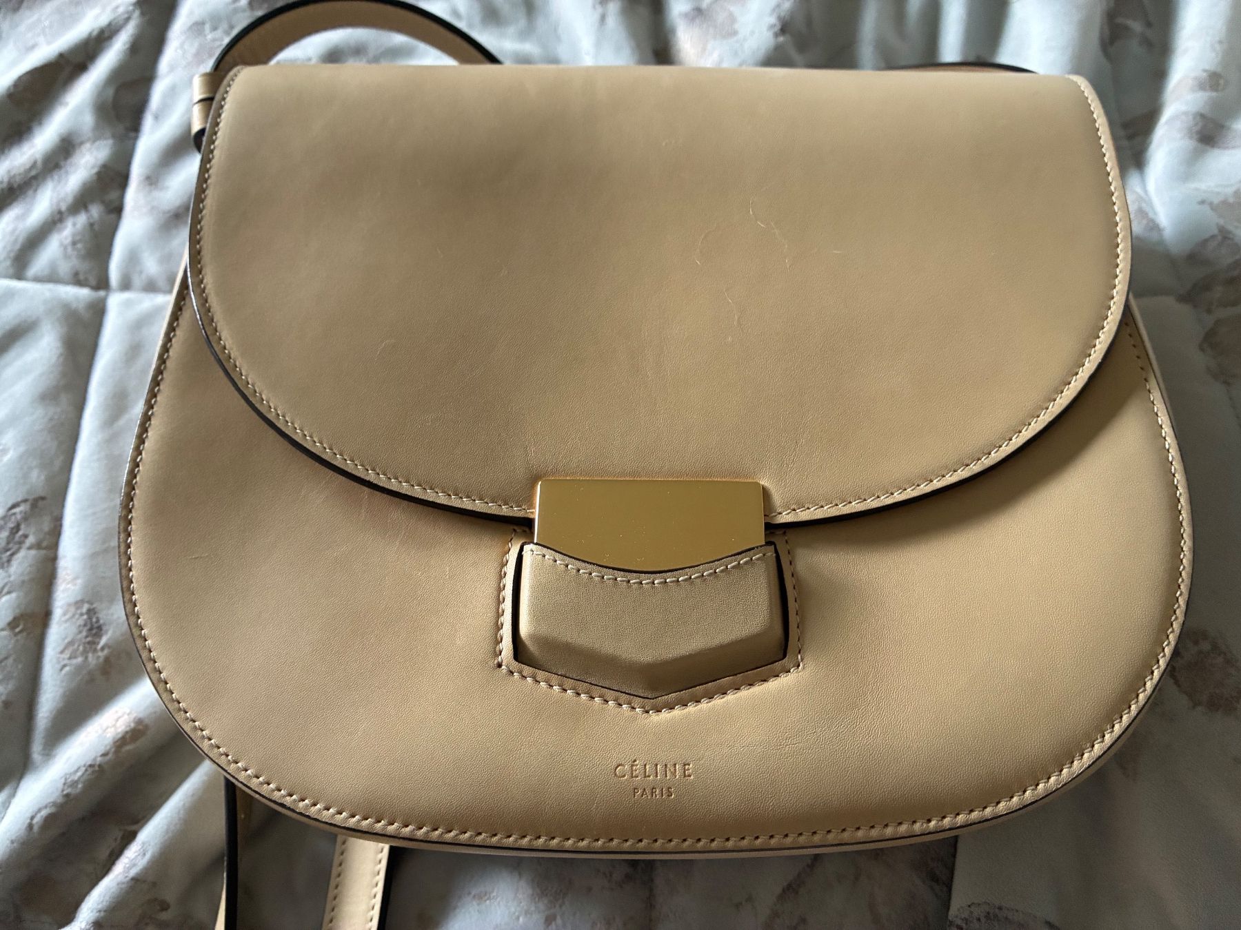 Celine Borse: CÉLINE Summer Bag Medium Leather Ivory (Old Céline) – Nuovo e nell'imballaggio originale da Zürich venduto da DrODrMo