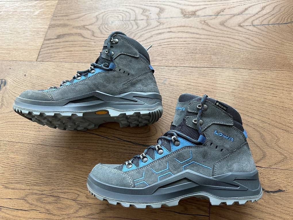 Chaussures garçon: Wanderschuh Lowa Grösse 38 – D'occasion à Wallisellen par eve1000 1