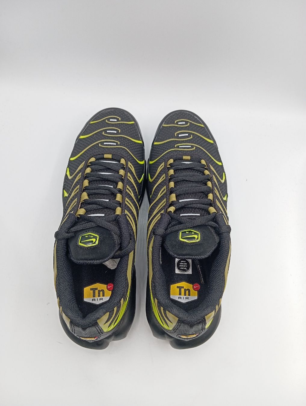 Nike Scarpe da uomo: Nike Air Max Plus (EU41) – Nuovo e nell'imballaggio originale da Schaffhausen venduto da outlez 4
