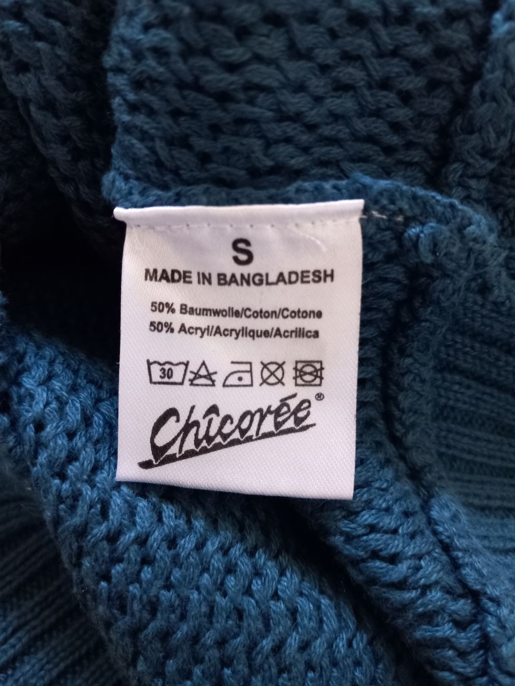 Pullover & Sweatshirts: Pull bleu en maille large Taille S – Gebraucht aus Faoug von per_kp6r 4