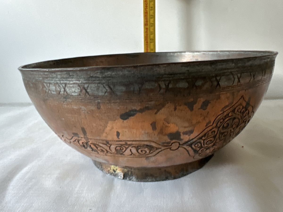 Coupes: Antike Kupfer Schale, Durchmesser ca. 19,5 cm – D'occasion à Zürich par Chaeffeler 6