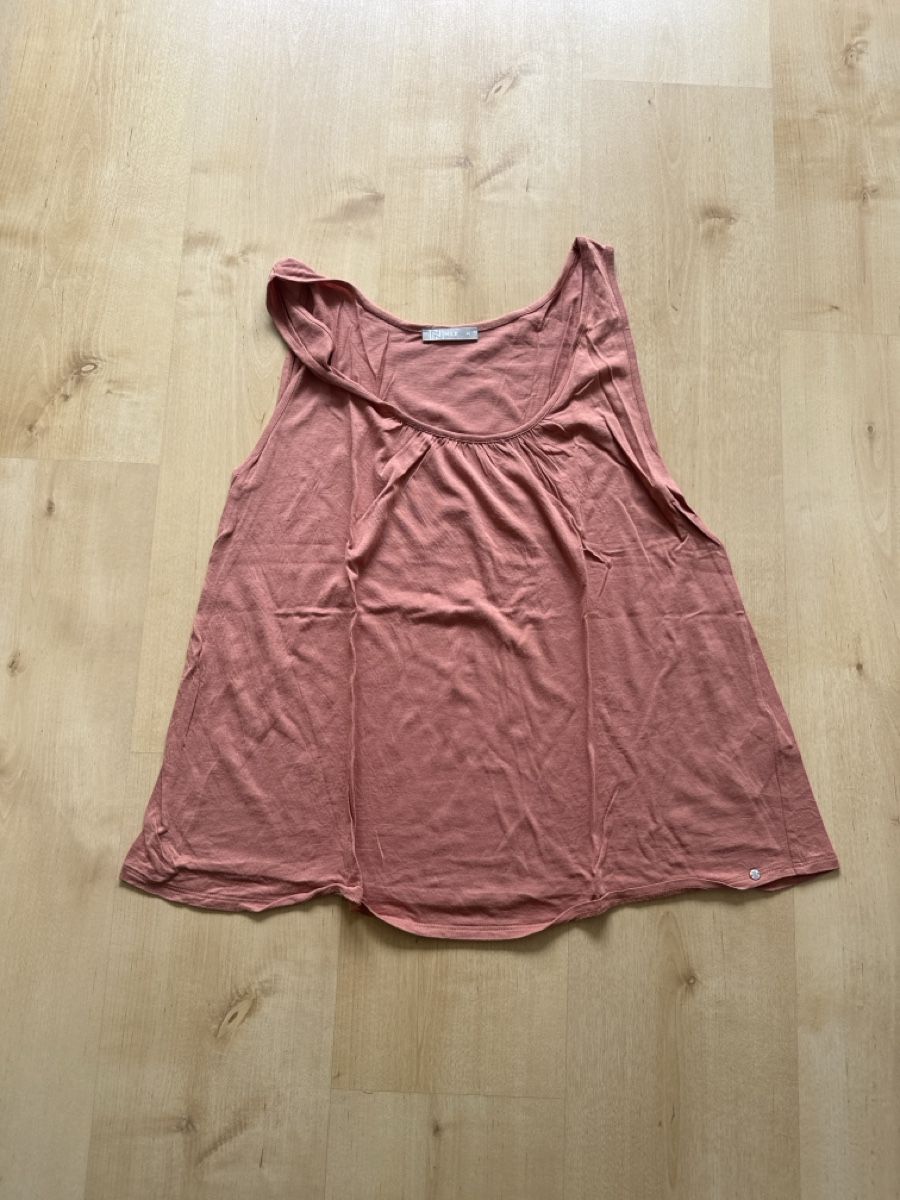 Nile T-shirt: Nile Trägertop M - rostfarbig – Usato da Münsingen venduto da keka07