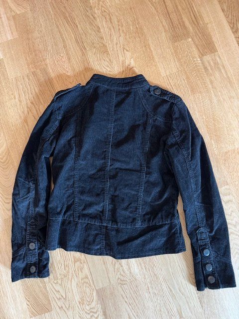 Jacken: Cord Jacke wie Gr.XS – Gebraucht aus Wabern von adamovski 2