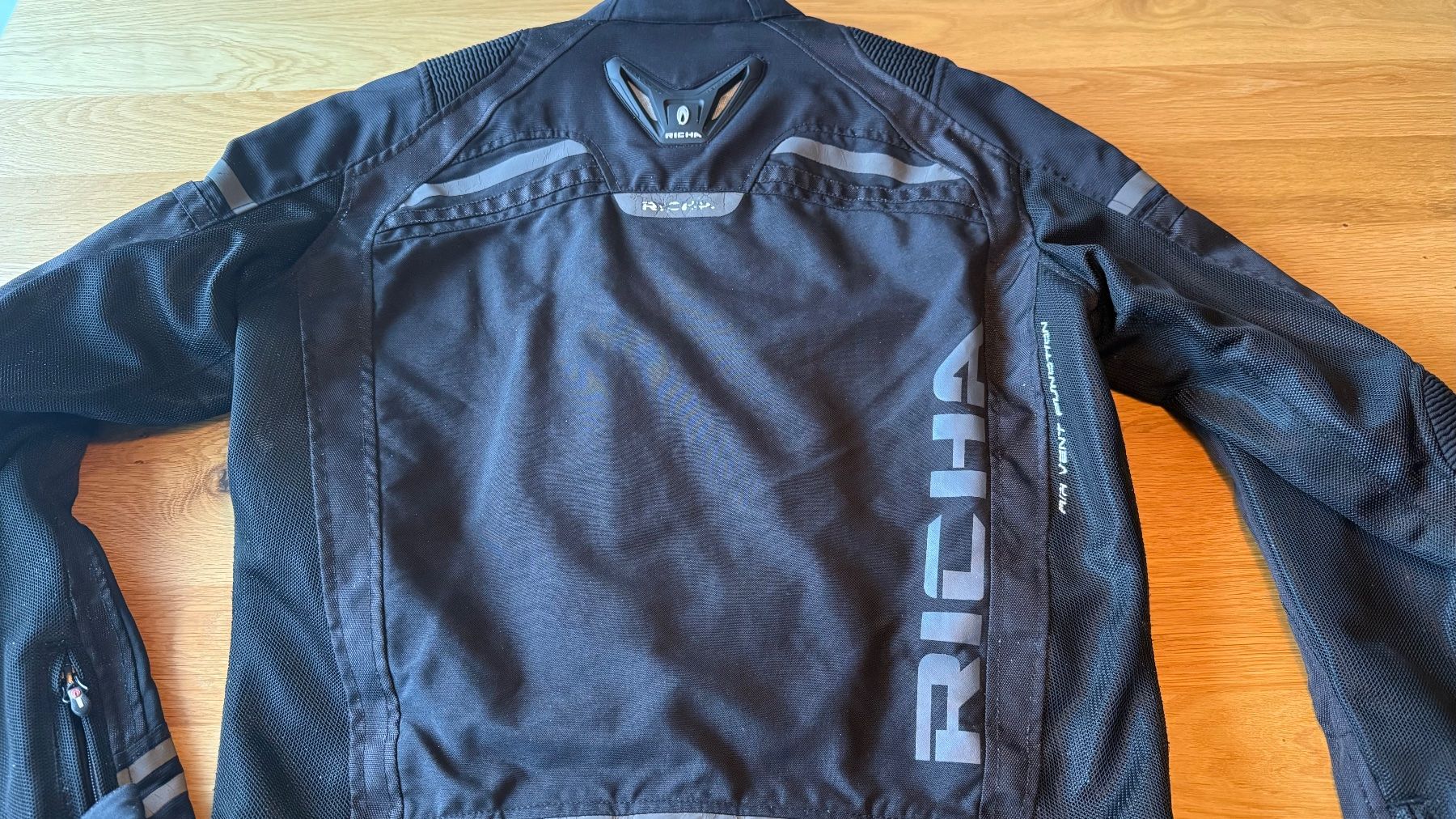 Giacche: Richa motorcycle jacket - 3 season – Usato da Versoix venduto da FatCohiba 3