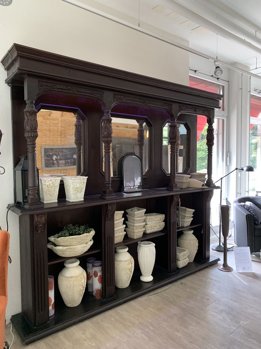 Vetrine: Vintage Holzvitrine gross – Usato da Wallisellen venduto da kingschair 2