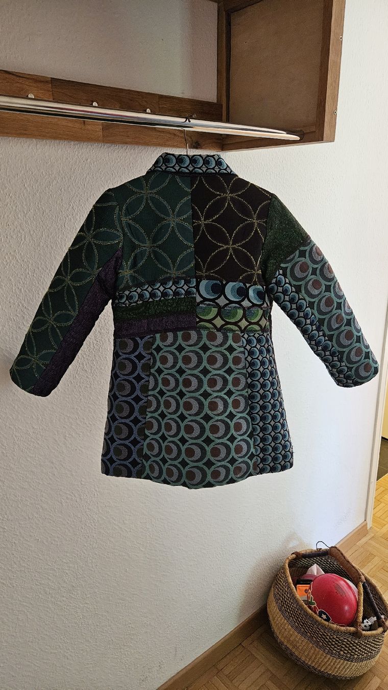 Desigual Giacche & Cappotti: Desigual Übergangsmantel Gr. 104 – Usato da Regensdorf venduto da c_est_la_vivie 1