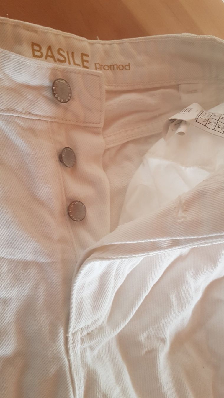 Promod Jeans: Pantalon jeans taille 32 marque Promod – Usato da Villiers venduto da san_jn5w 1
