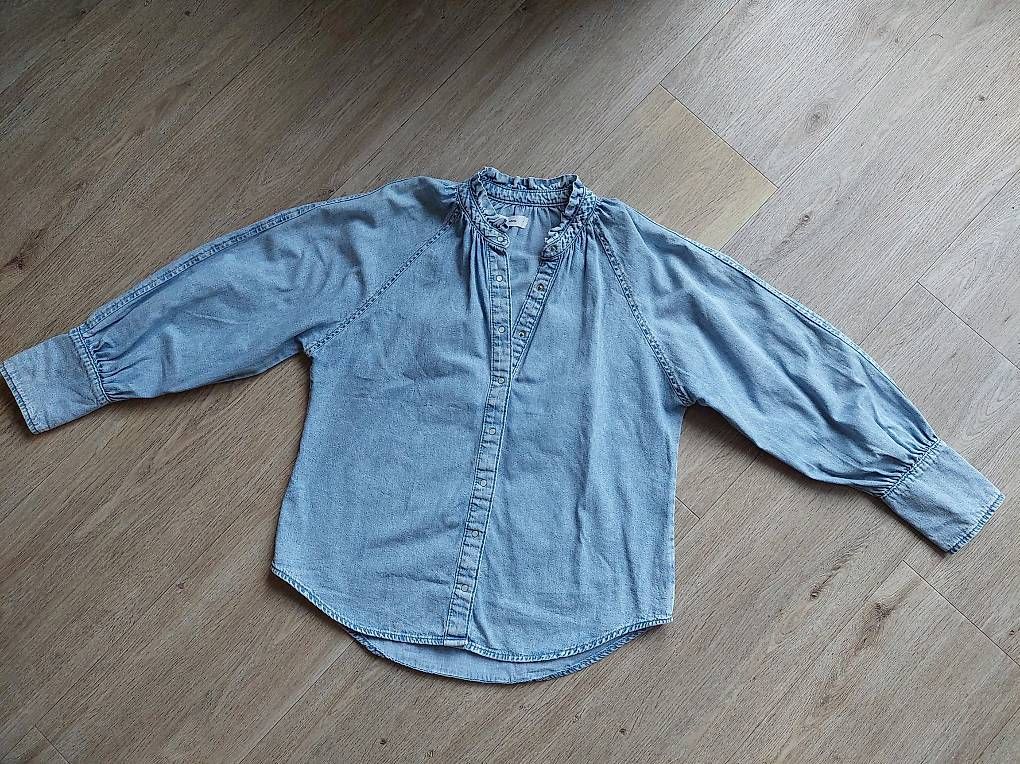 Mango Blusen: Wie NEU! Mango Bluse Denim 36 S – Gebraucht aus Zürich von Julia0123