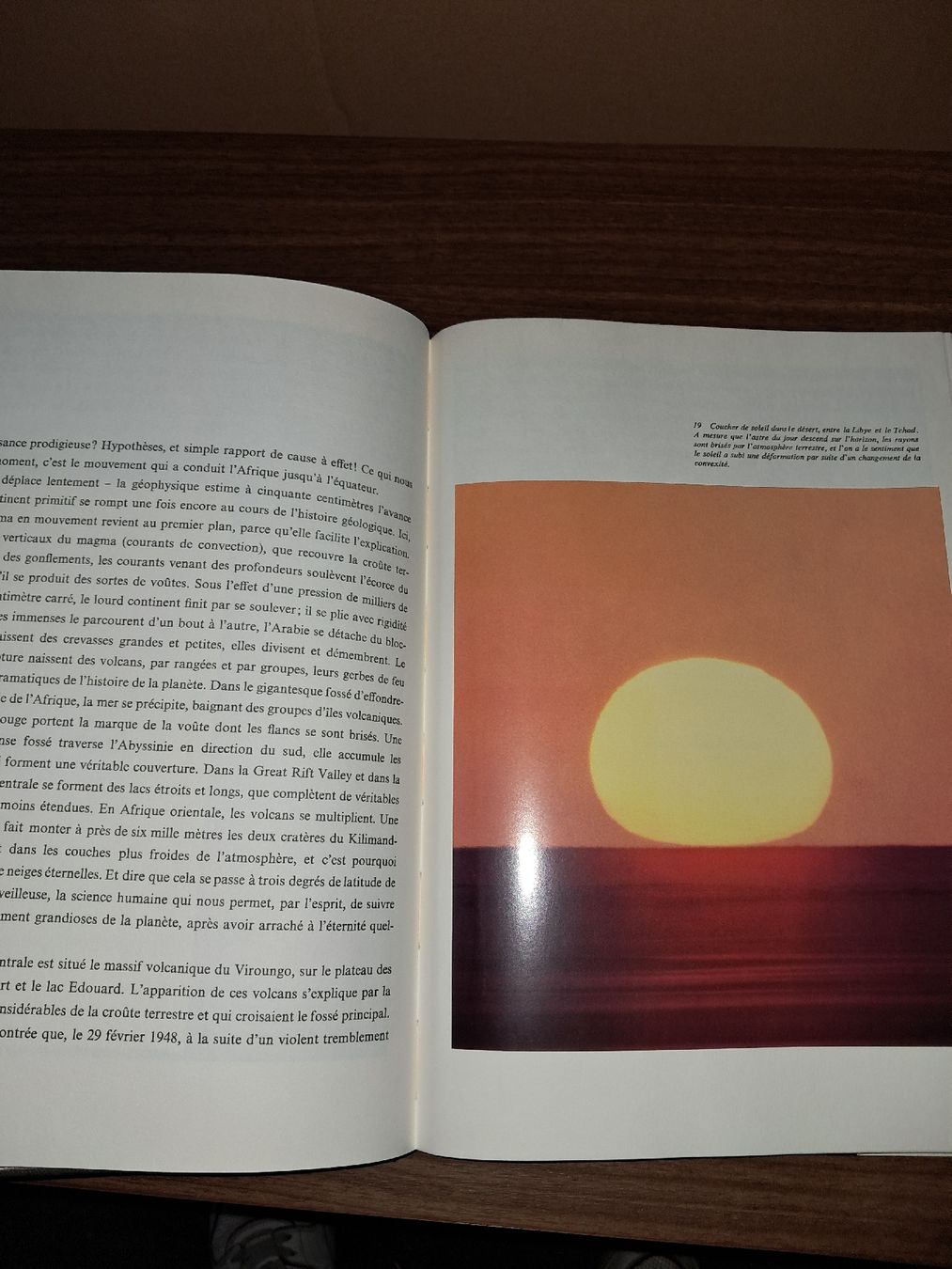 Libri: Livre AFRIQUE - désert steppe forêt vierge – Usato da Le locle venduto da juliensaran 1