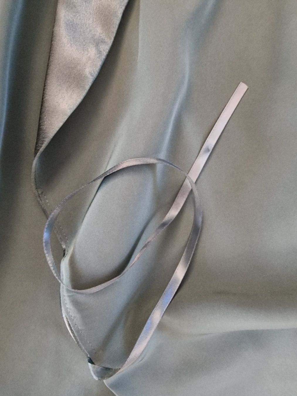 Arte internazionale: Robe de chambre Marks&Spencer verte – Usato da Veyrier venduto da Leilazizou 4
