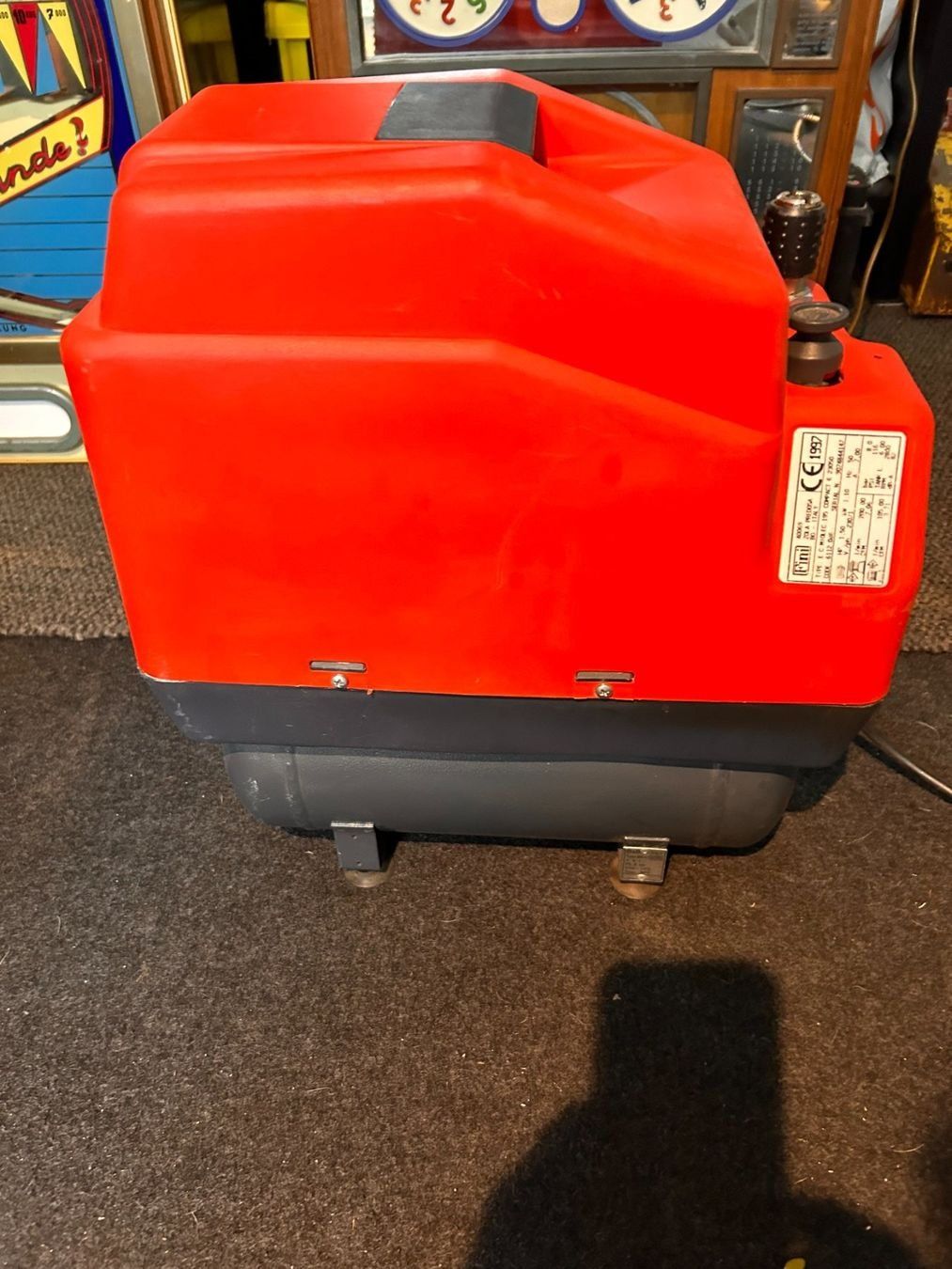 Compressori: kleiner Kompressor  6-Liter – Usato da Buchs AG venduto da UmweltFreunde