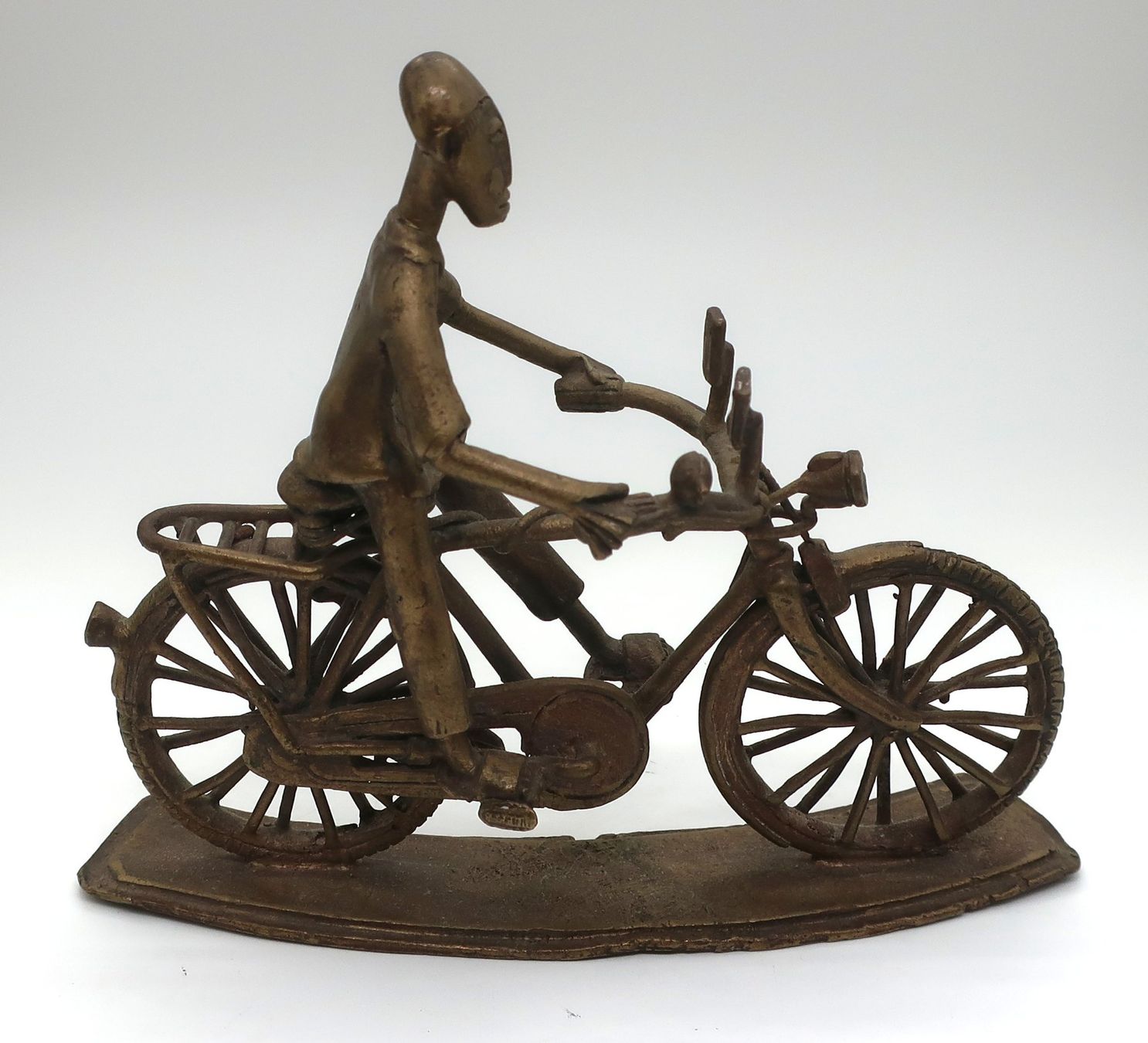 Figuren: Messing Figur Mann auf Fahrrad – Gebraucht aus Volketswil von brockipfannenstil 1