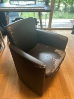 2 schwarze Sessel - gebraucht, ideal zum Neubeziehen