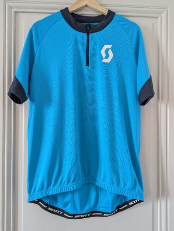 haut scott XXL