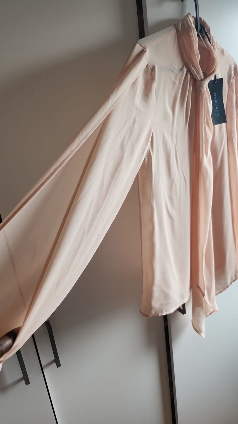 Guess Camicette: Bluse Guess – Nuovo (secondo la descrizione) da Kleinbösingen venduto da Walle70 2