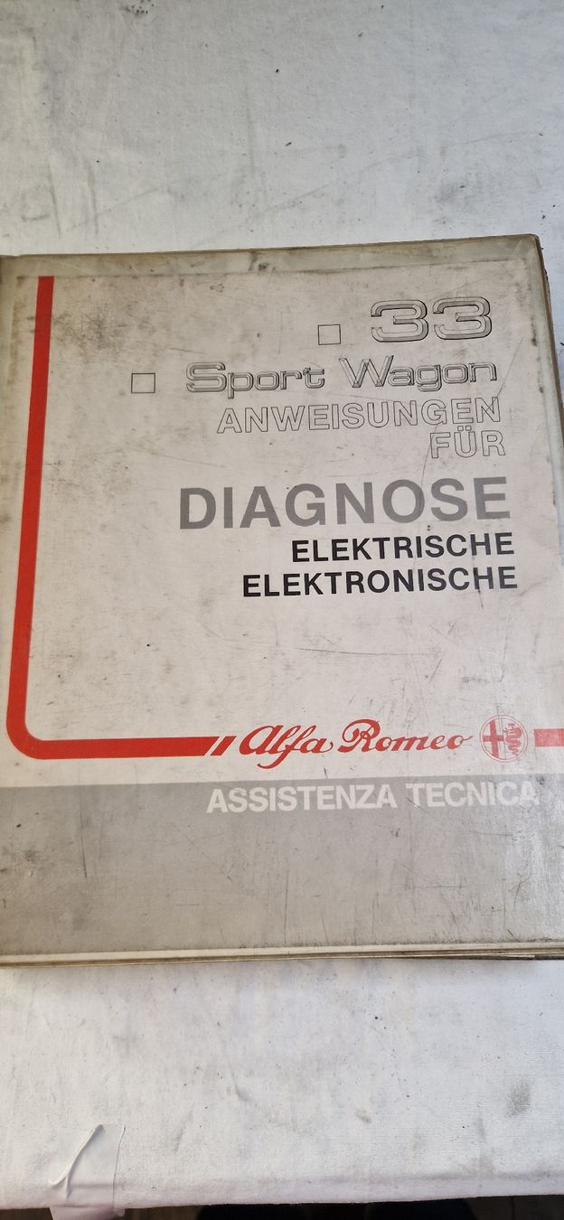 Alfa Romeo Tutti pezzi di ricambio auto: Alfa Romeo 33 Werkstatthandbücher – Usato da Enggistein venduto da Lehmannnn 6