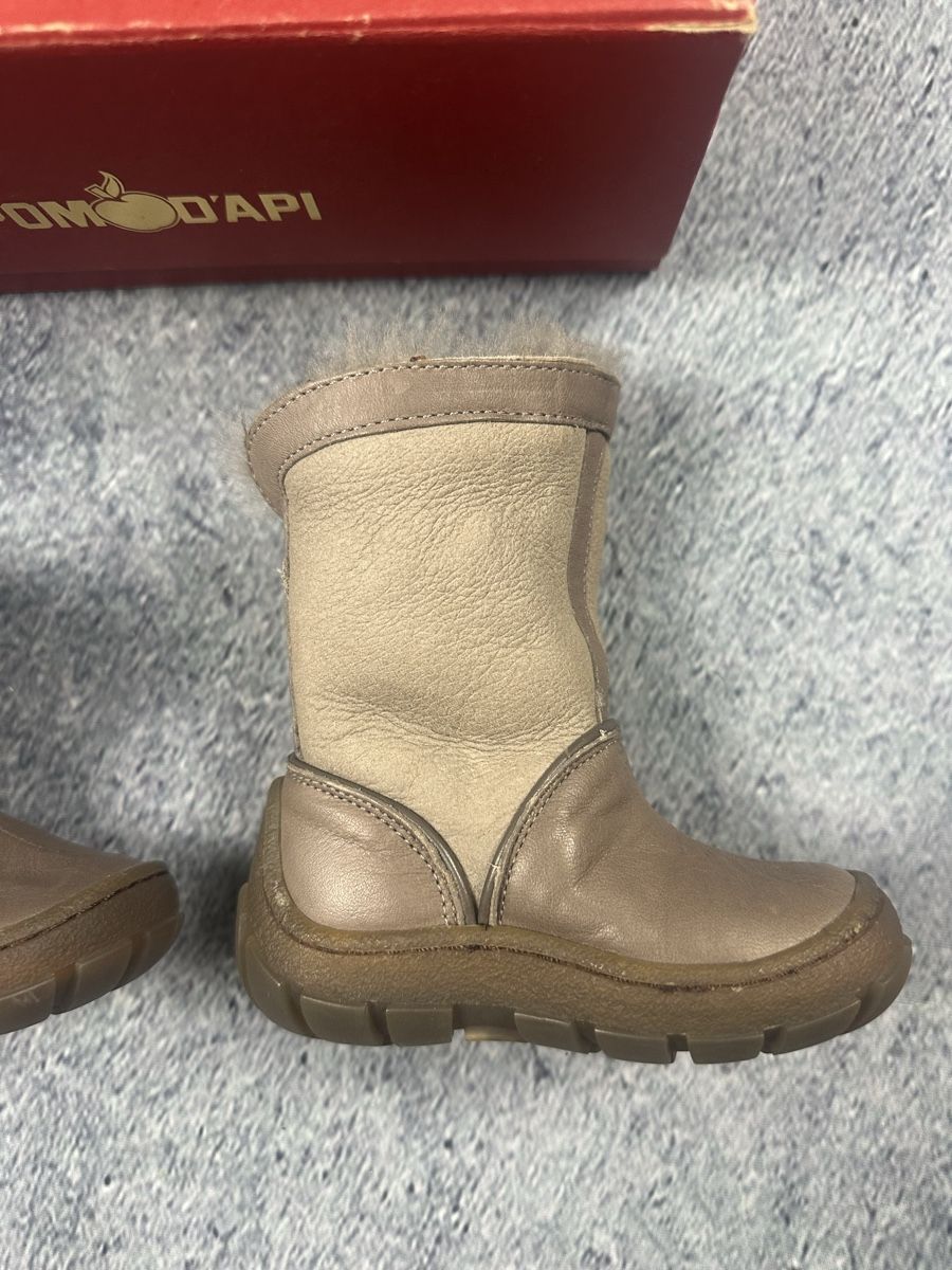 Pom d'Api Scarpe per ragazzi: Pom d'Api Winterstiefel mit Lammfell - Top Zustand! – Nuovo e nell'imballaggio originale da Luzern venduto da kim221080 2