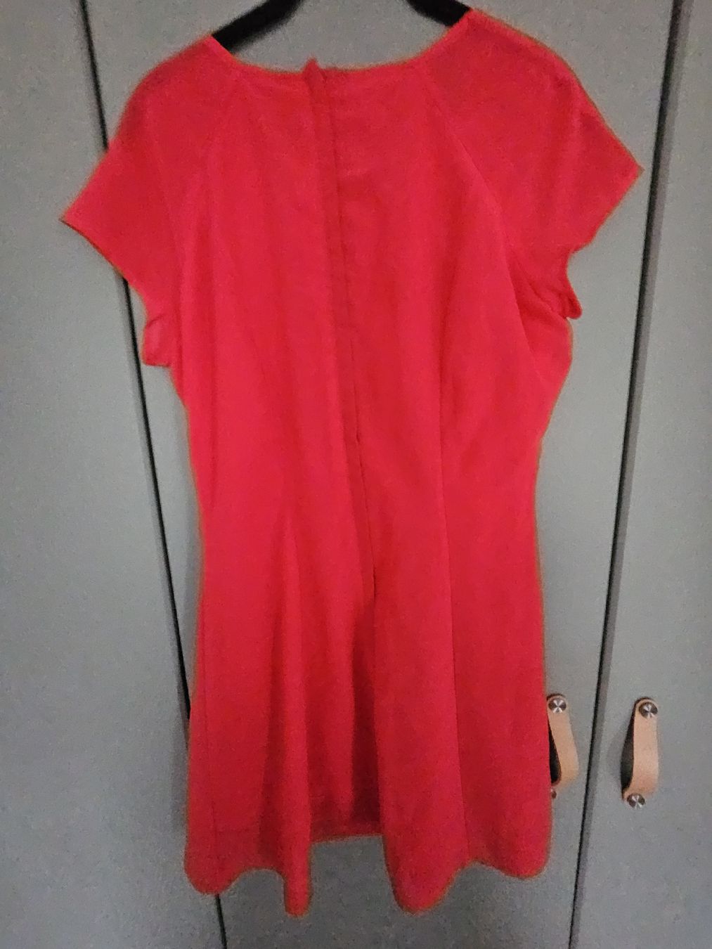 Kleider: Robe rouge – Neu und originalverpackt aus La Tour-de-Peilz von mar_2r26 2