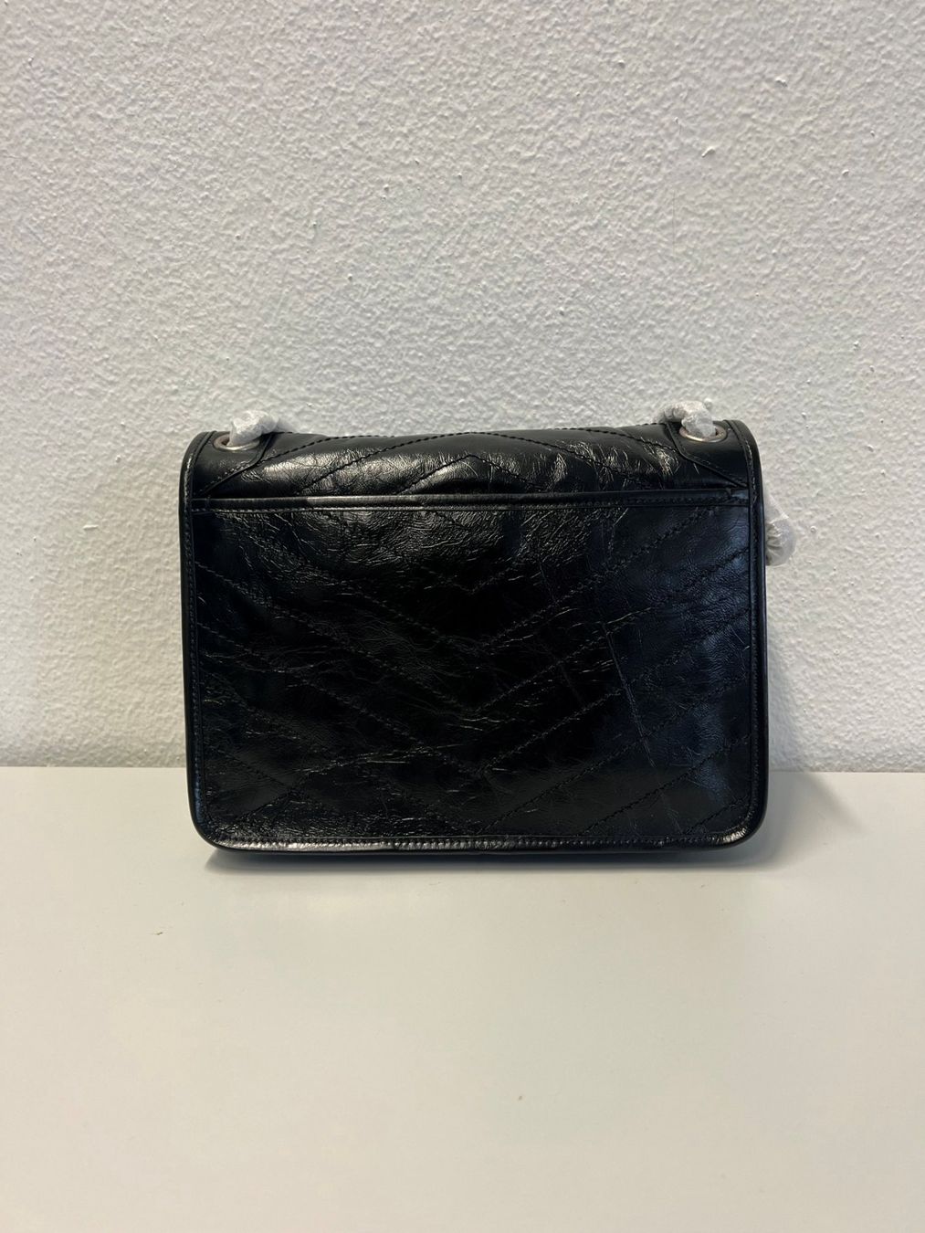 Saint Laurent Borse: Yves Saint Laurent mittlere Niki – Nuovo e nell'imballaggio originale da Lufingen venduto da mel_5yt5 5