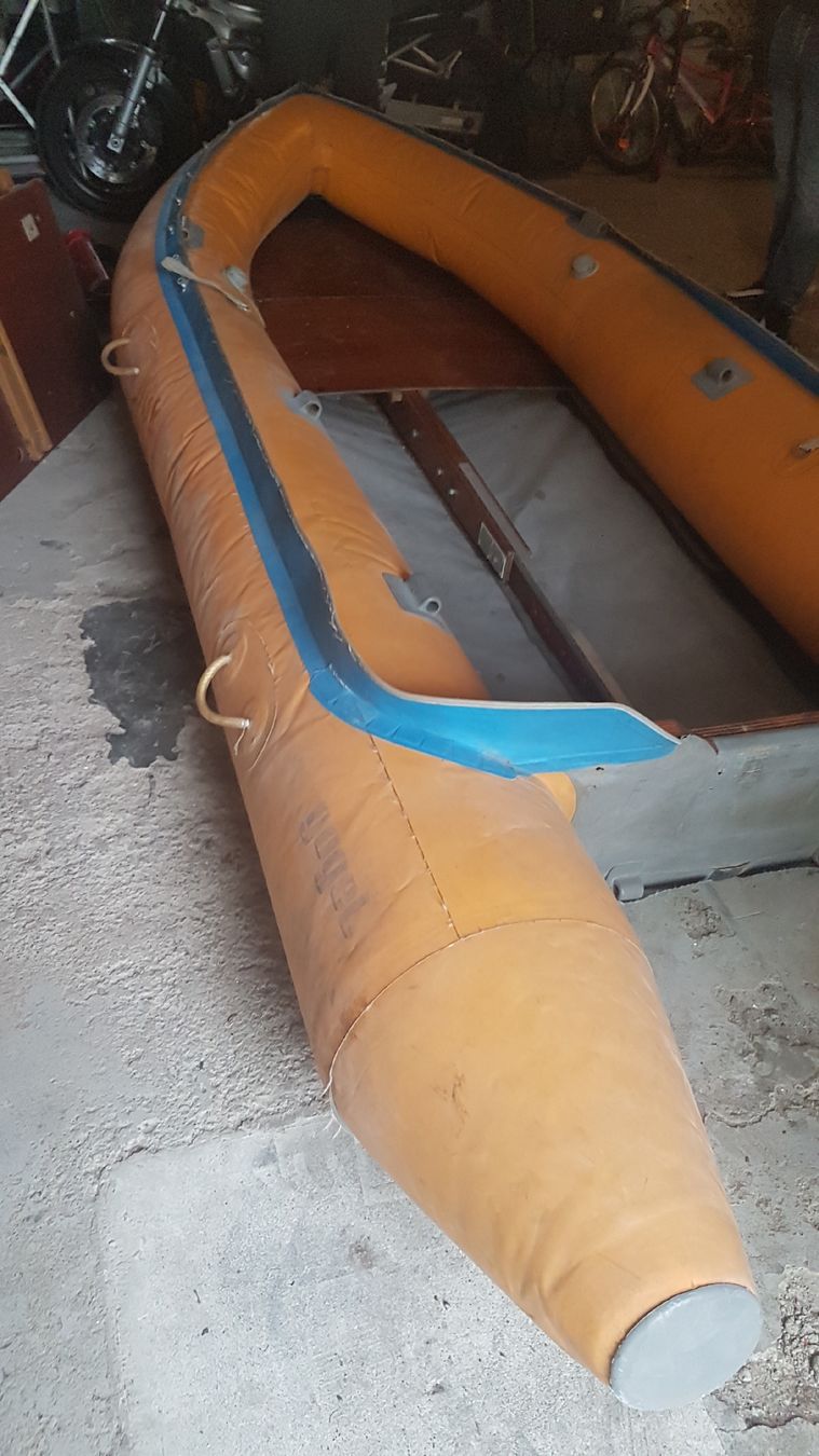 Barche: Schlauchboot Gummiboot Gugel – Difettoso da Basel venduto da Jcva 3