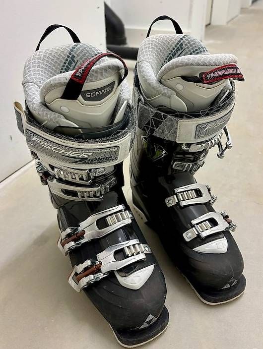Scarpe da uomo: Fischer RC4 Skischuhe Grösse 27.5 – Usato da Gais venduto da Mellabella_G 1