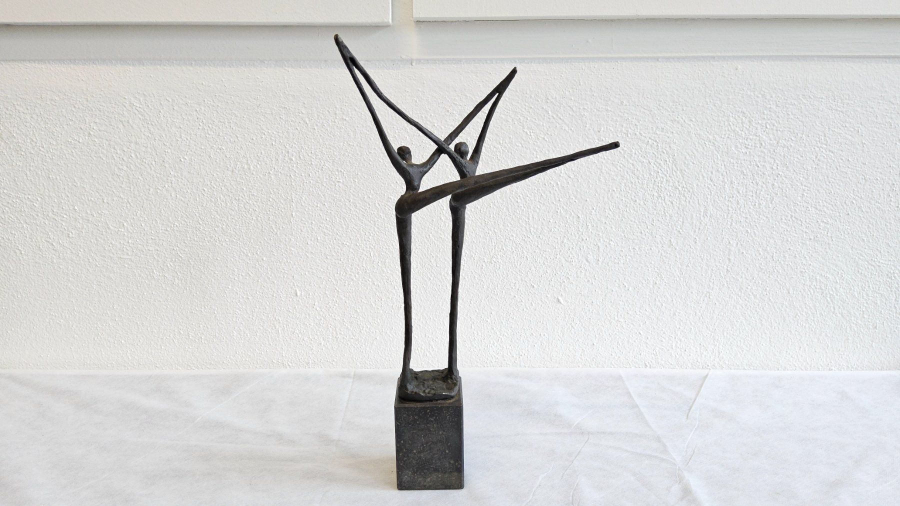 Sculptures & Statues: Sculpture vintage sgnée – D'occasion à Malleray par Frederic24