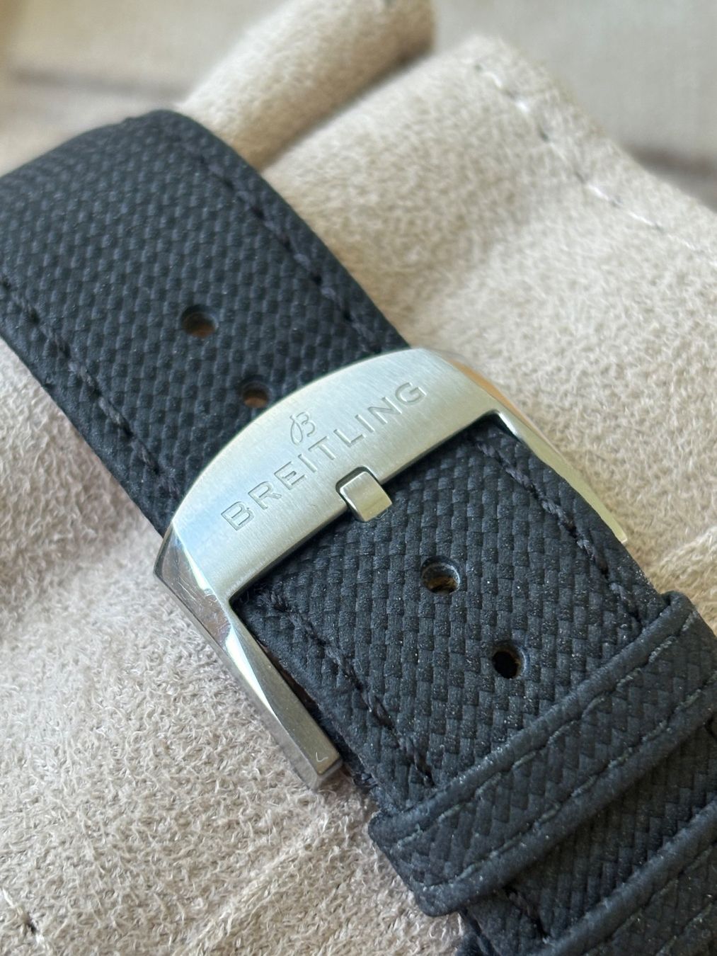 Breitling Orologi: Breitling Avenger Chronograph 43 Fullset mit Garantie – Usato da Birsfelden venduto da Mynos 8